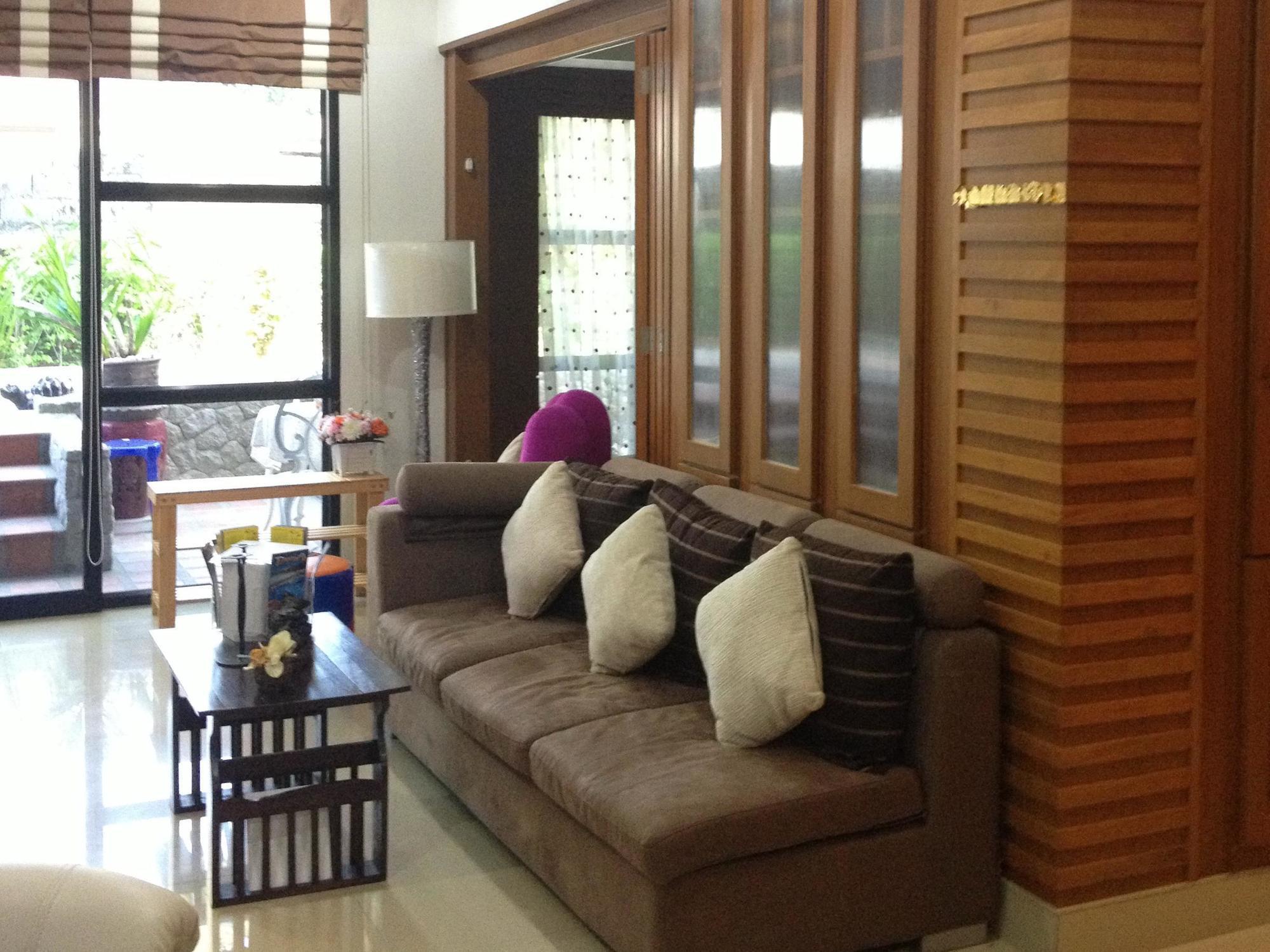 Ruankeaw Homestay Nai Harn Kültér fotó