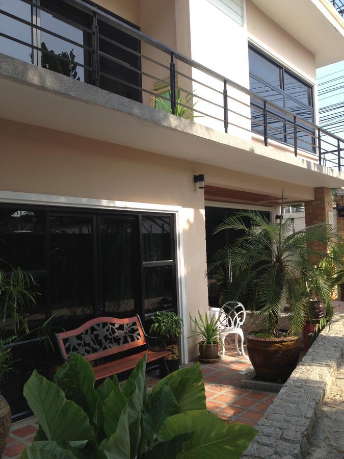 Ruankeaw Homestay Nai Harn Kültér fotó