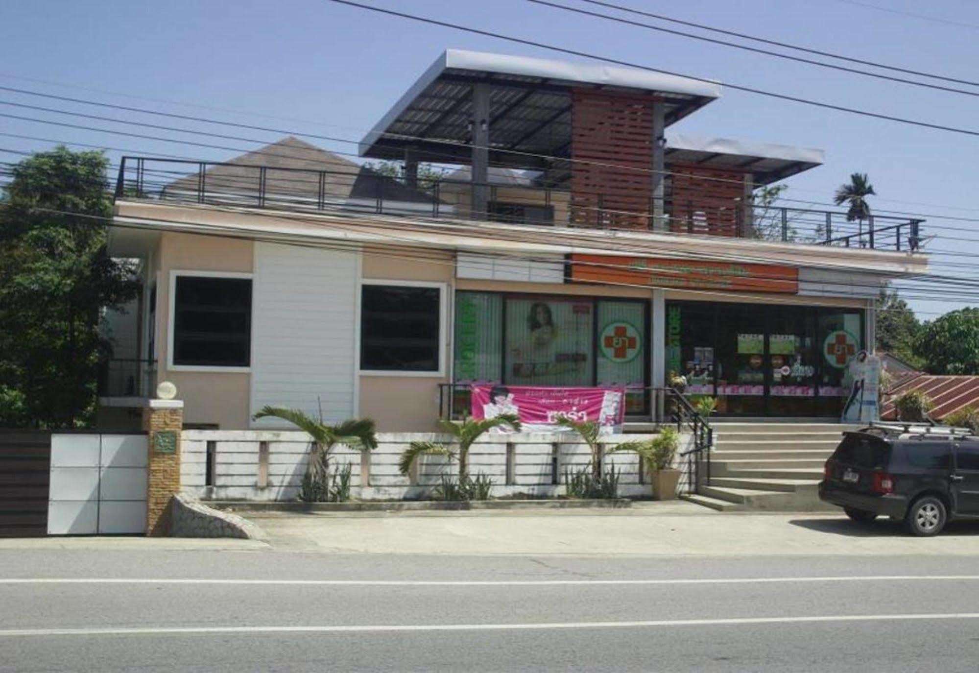 Ruankeaw Homestay Nai Harn Kültér fotó