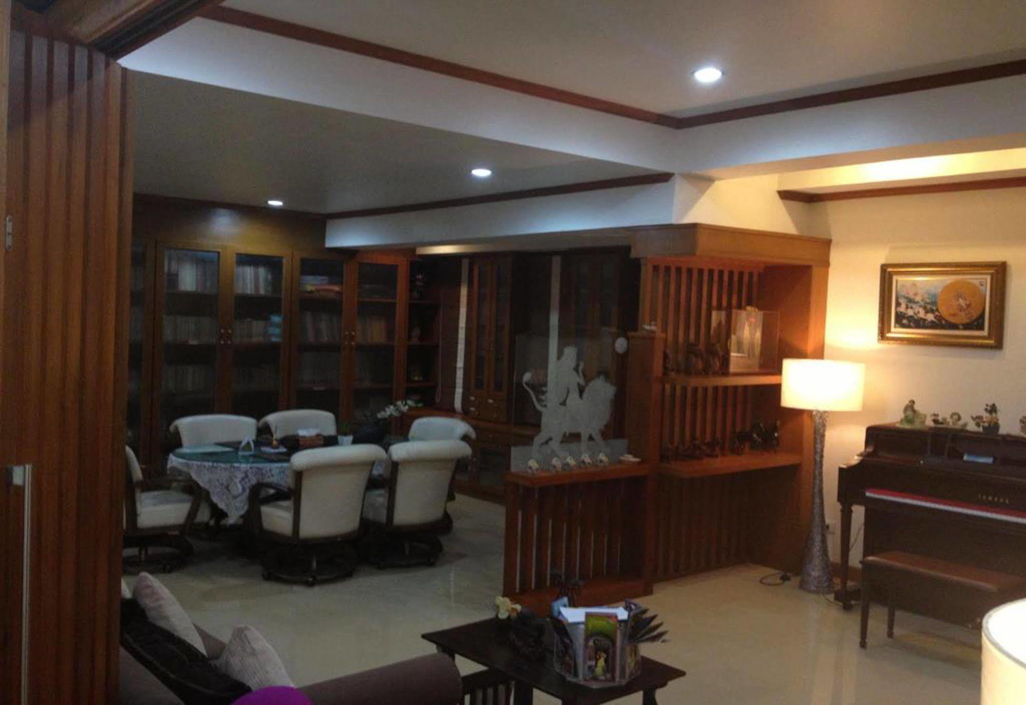 Ruankeaw Homestay Nai Harn Kültér fotó