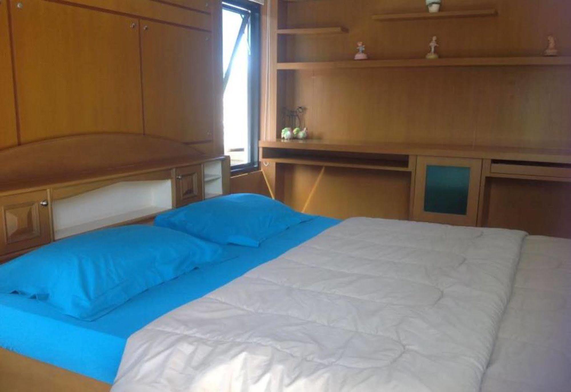 Ruankeaw Homestay Nai Harn Kültér fotó
